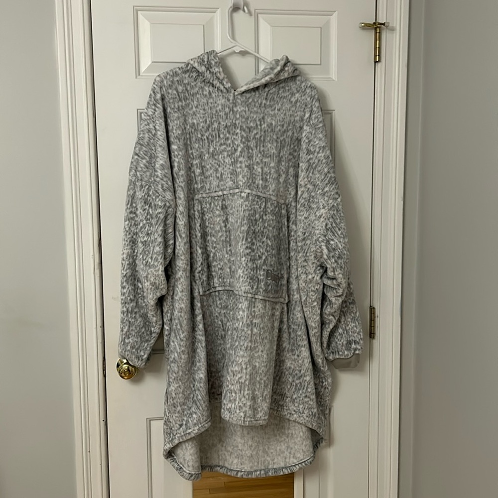 Grey comfy